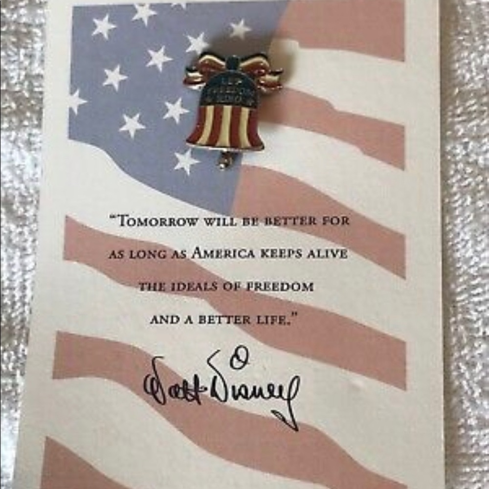Let Freedom Ring Pin Lapel Pin Hat Pin Walt Disney Company VoluntEAR Pin